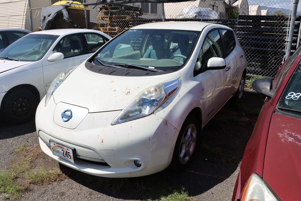 NISS Leaf 2011 EV245