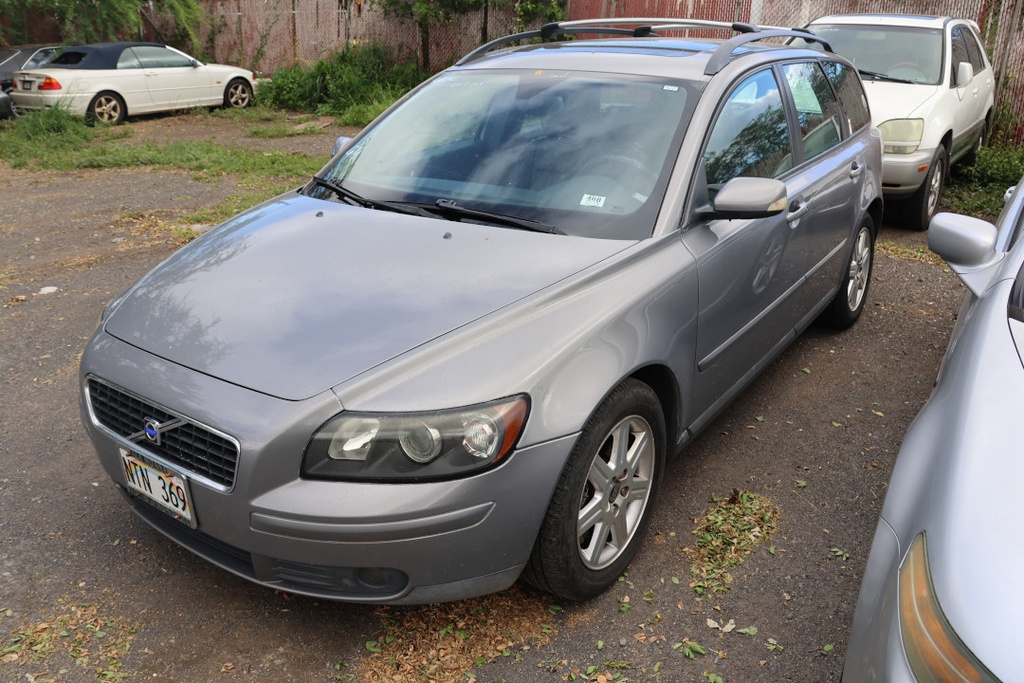 VOLV V50 2005 NTN369-22