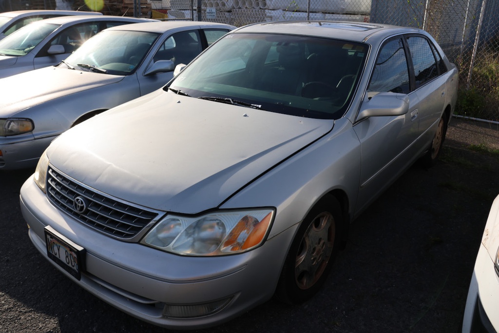 TOYT Avalon 2003 NCY800