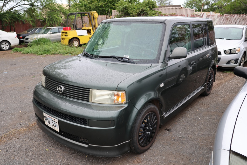 TOYT Scion XB 2005 NPU337