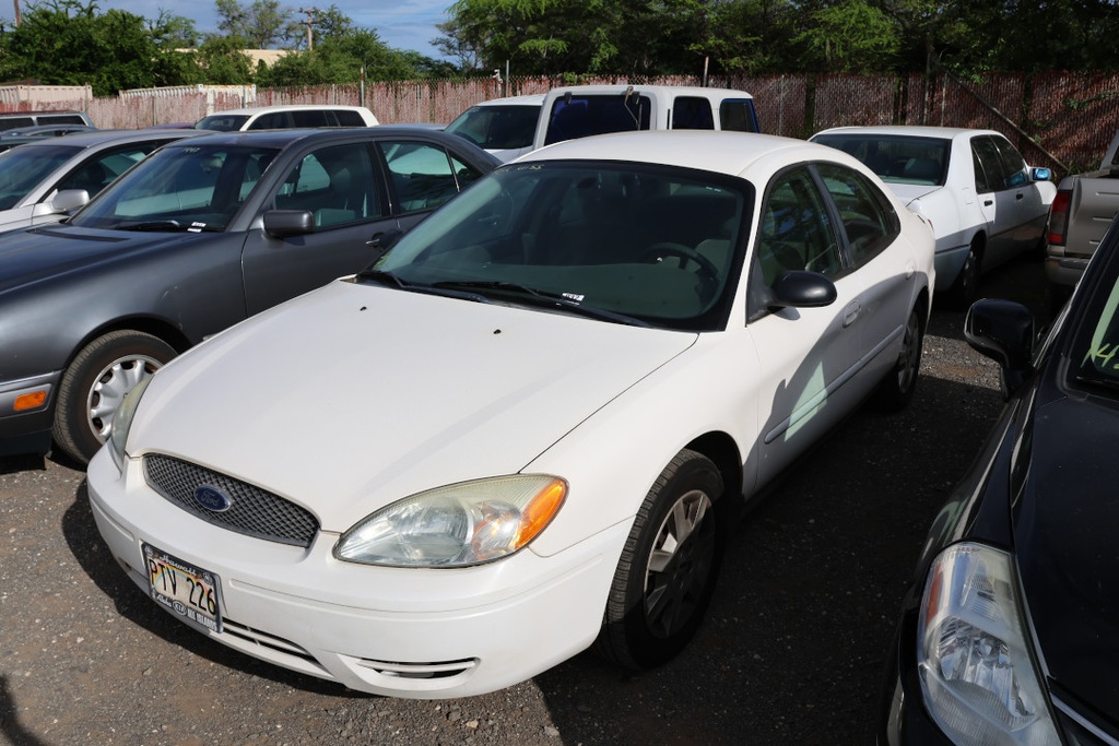FORD Taurus 2006 PTV226