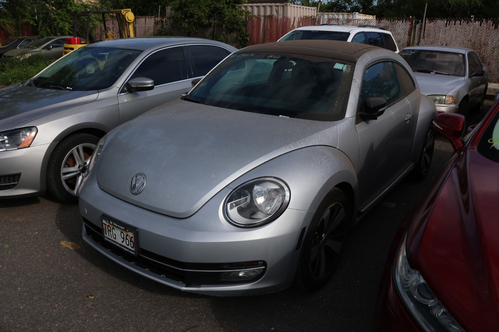 VOLV Beetle 2012 TRG966