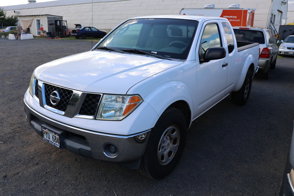 NISS Frontier 2008 PYU684