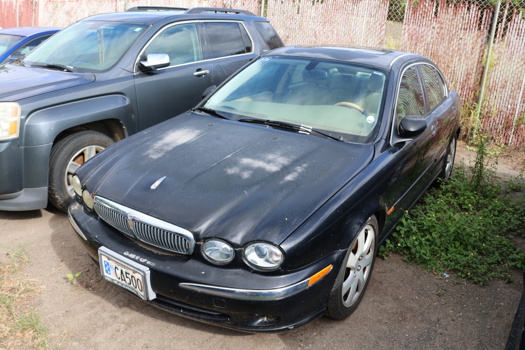 JAGU X 2004 CA500-44