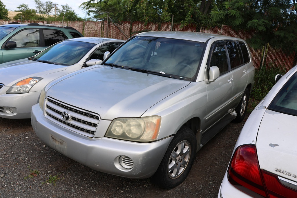 TOYT Highlander 2003 WSE319