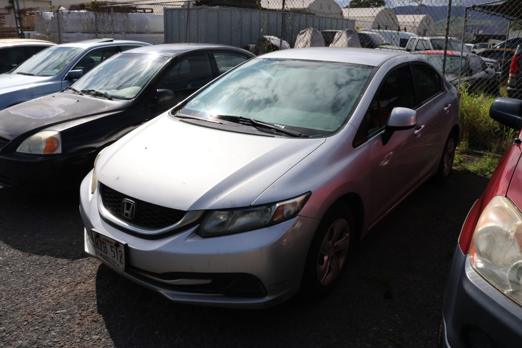 HOND Civic 2013 RZB512