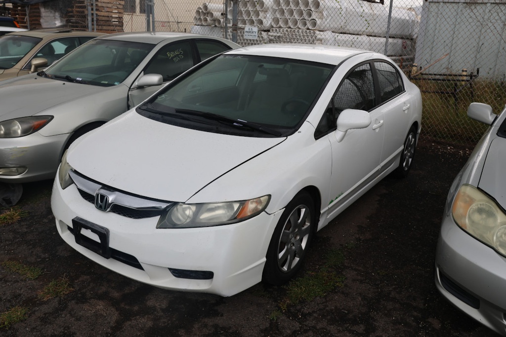 HOND Civic 2010 WBW702-77