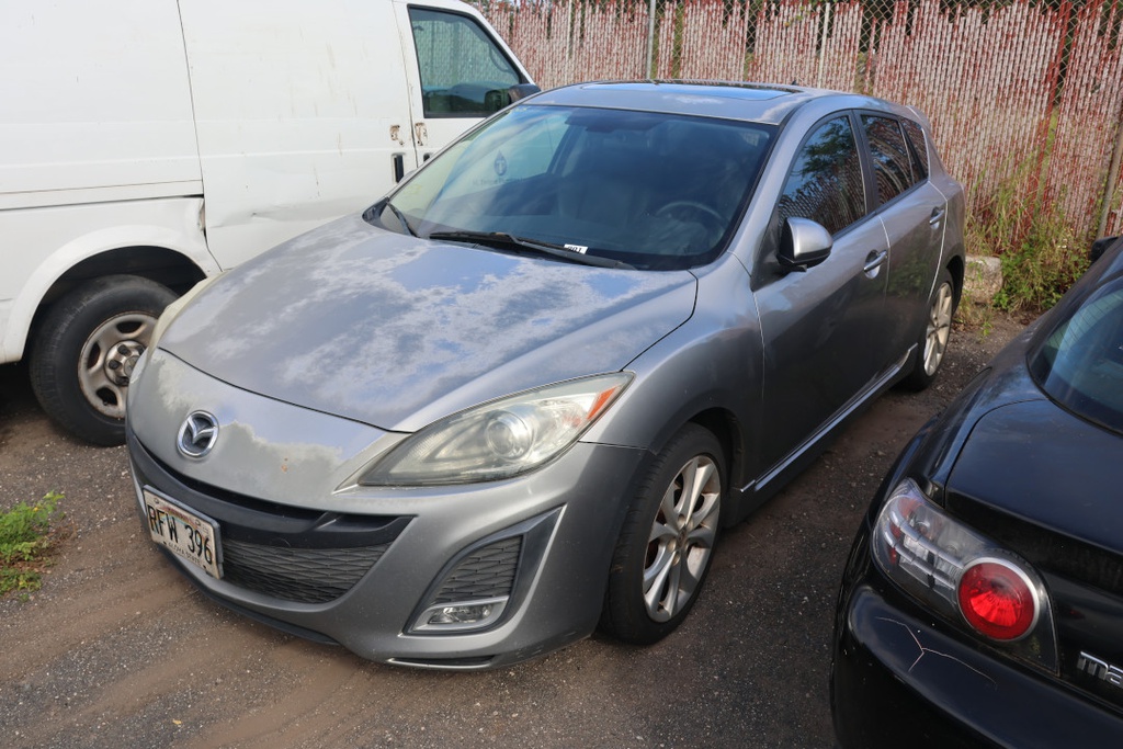 MAZD 3 2010 RFW396