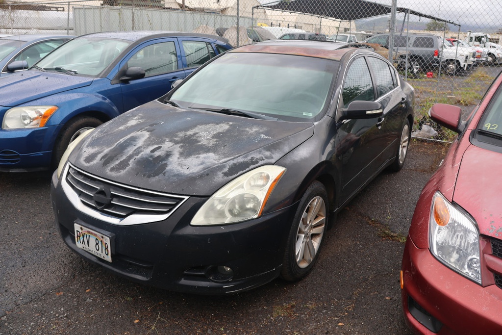NISS Altima 2011 RXV818