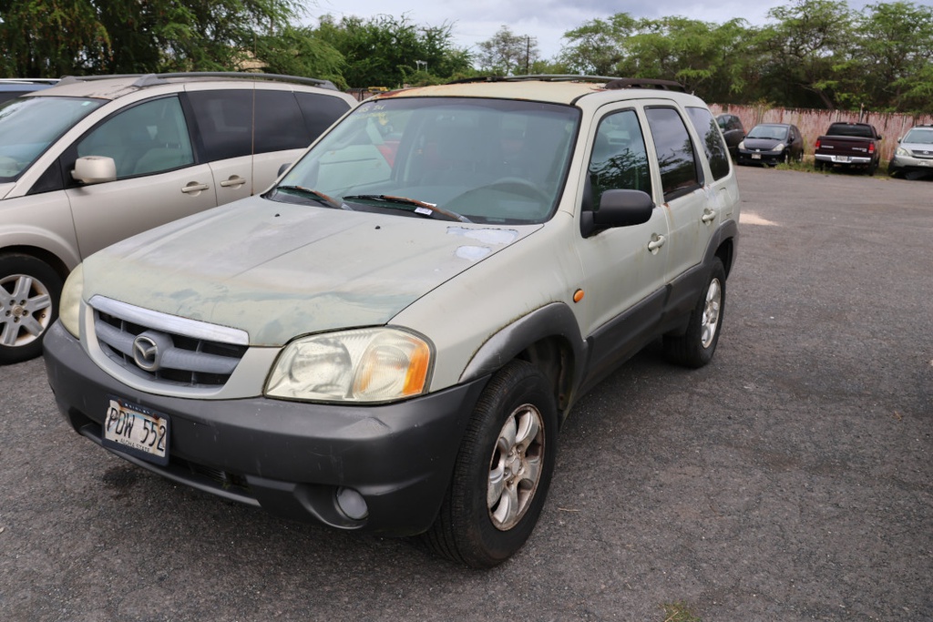 MAZD Tribute 2003 PDW552