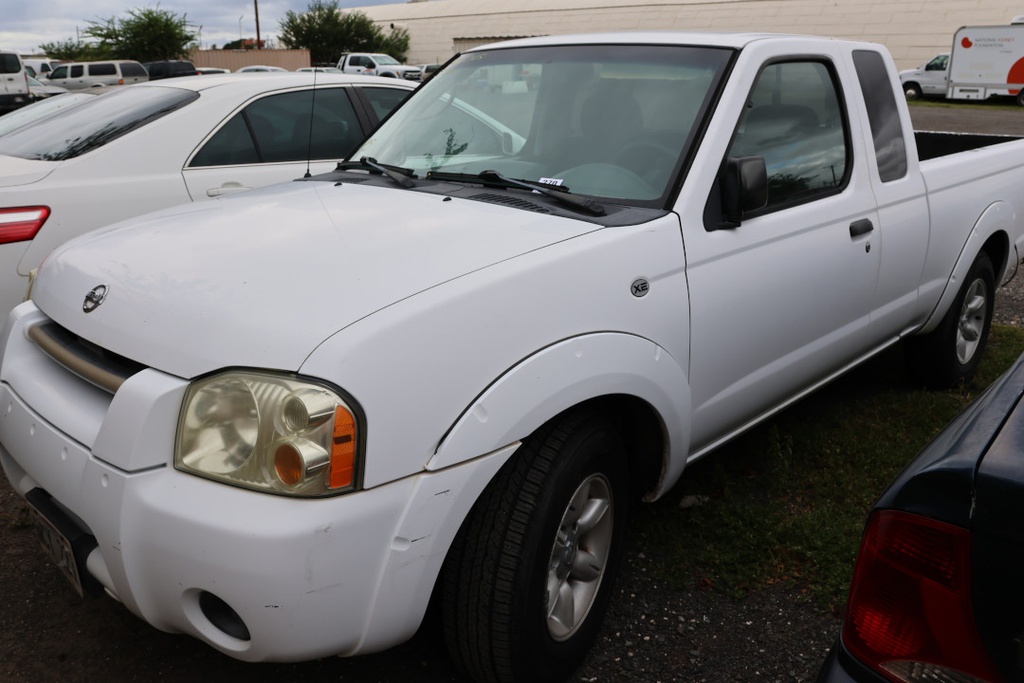 NISS Frontier 2003 NCY221
