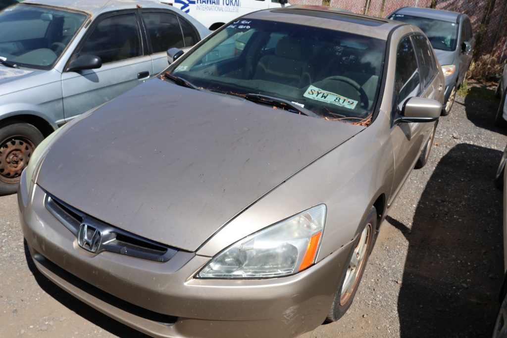 HOND Accord 2005 SYW819