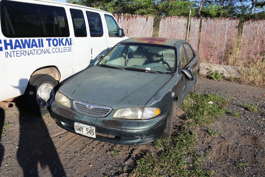 MAZD 626 1998 GWY545