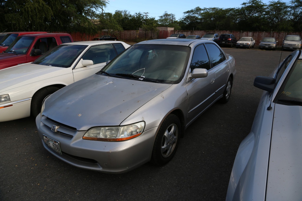 HOND Accord 1994 GVE608-6