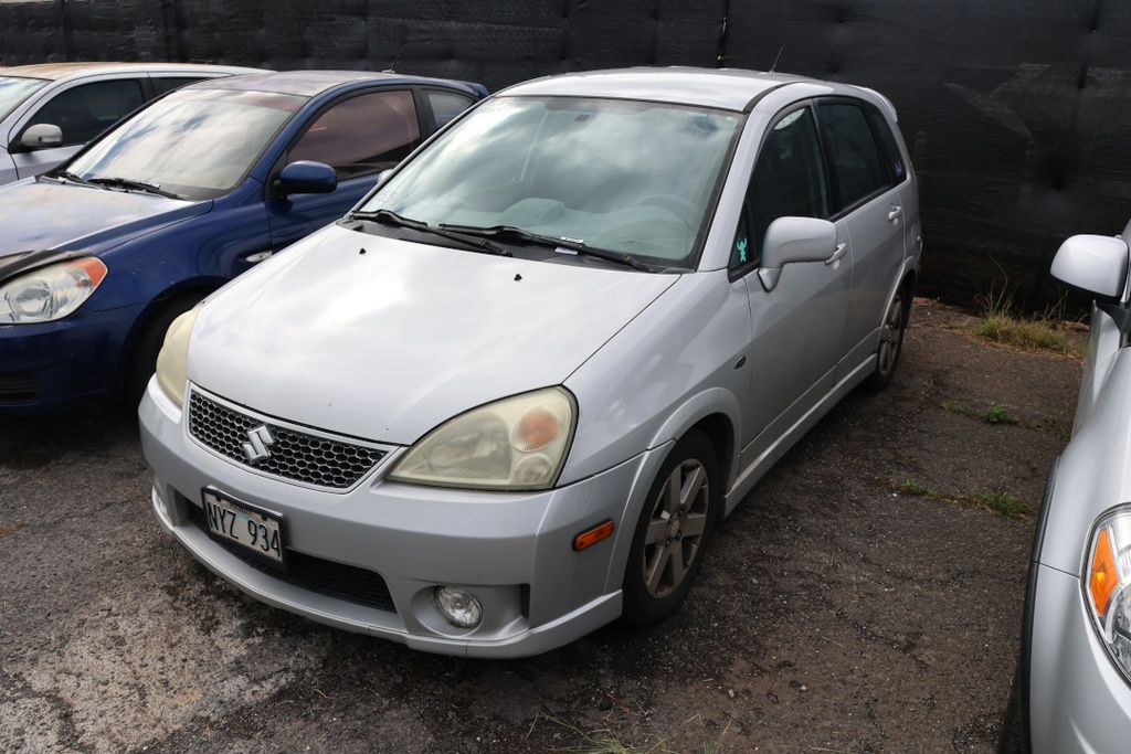 SUZI Aerio 2006 NYZ934