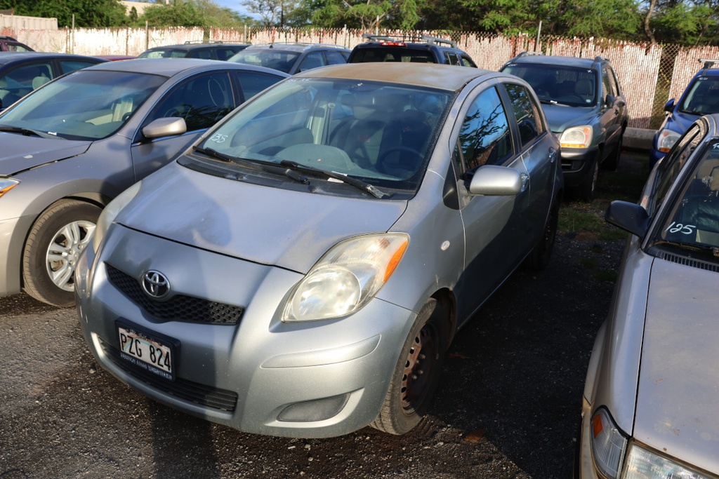 TOYT Yaris 2009 PZG824