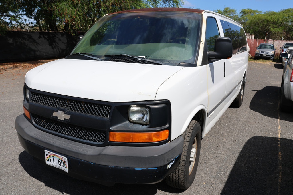 CHEV Express 2003 SVT608