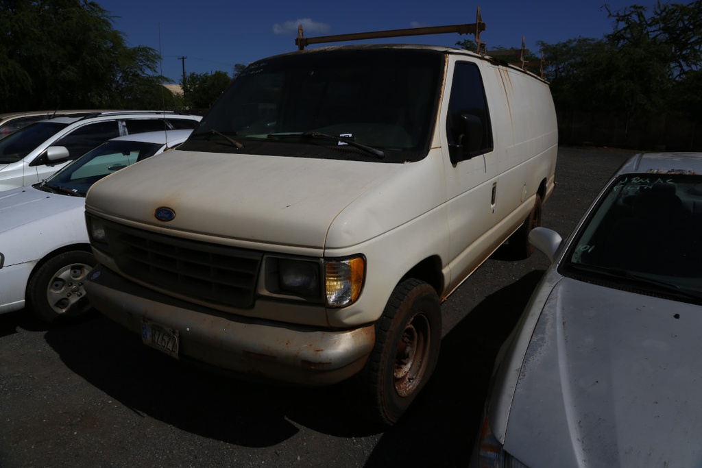 FORD E-350 Super Cargo 1996 BZ622