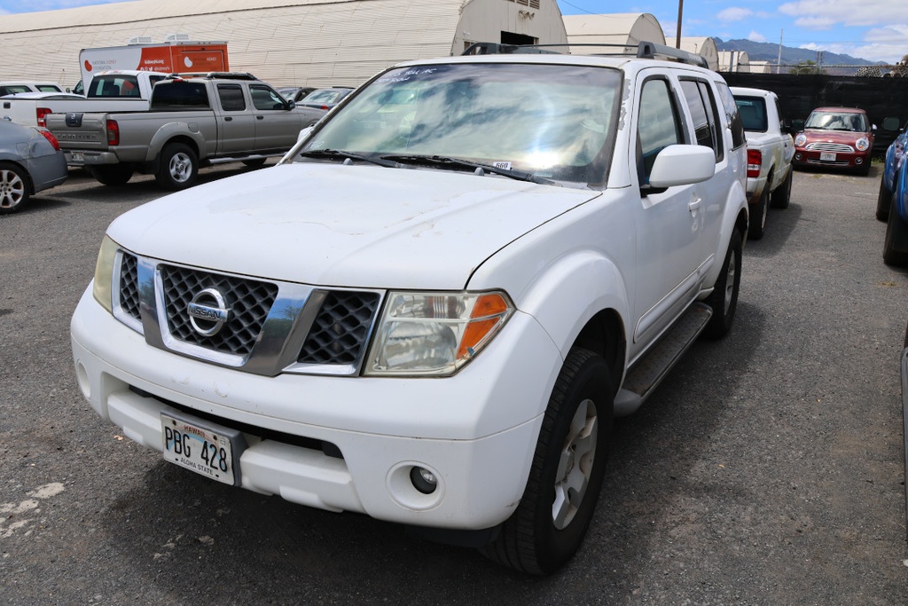 NISS Pathfinder 2006 PBG428
