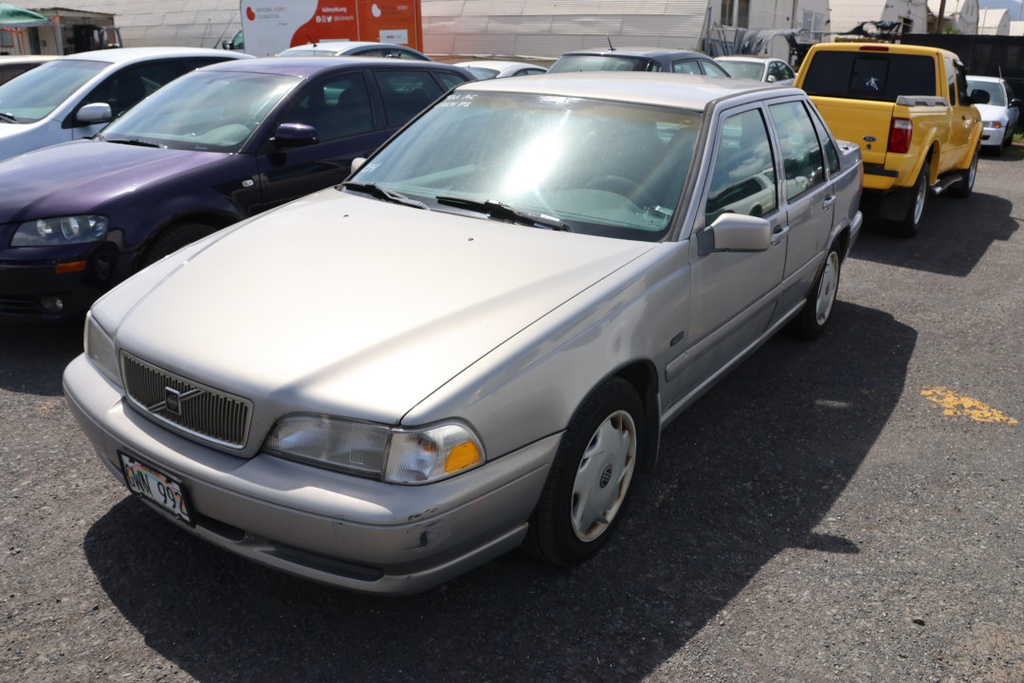 VOLV S70 1998 GWN992
