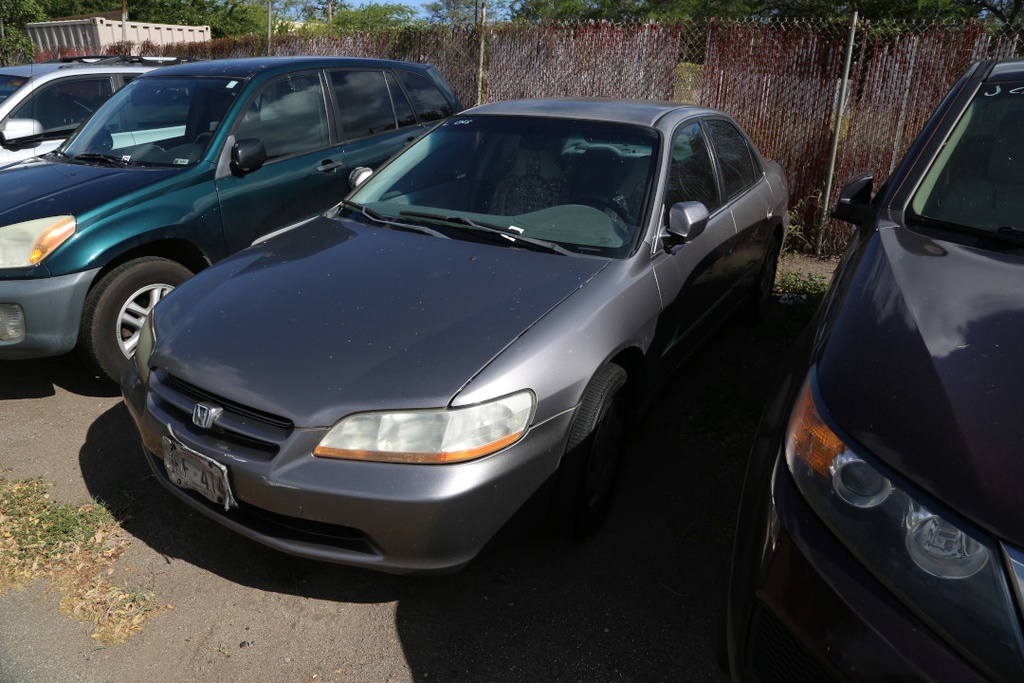 HOND Accord 2000 JFF474