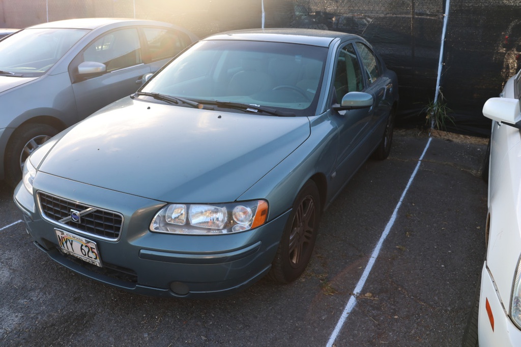 VOLV S60 2005 NYY625-11